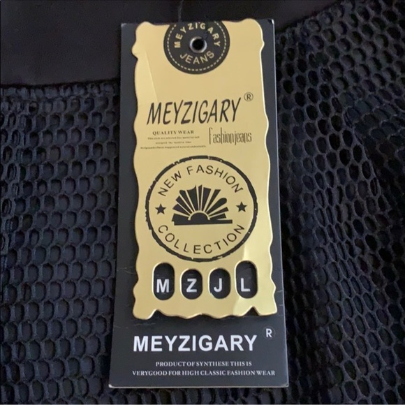 Black mesh skort outfit with skull zippers two piece outfit size m - Picture 10 of 11